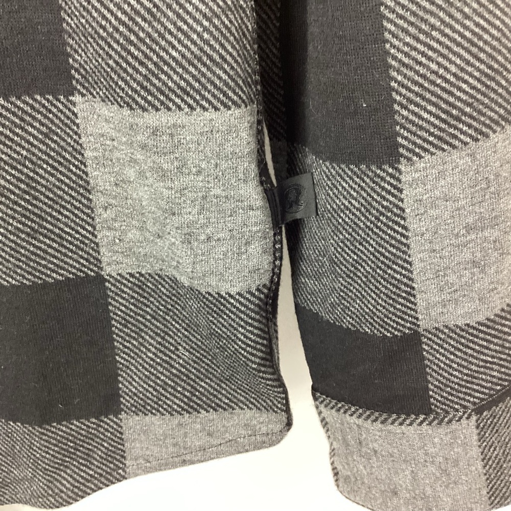 Lululemon Men's Soft Knit Plaid Shirt Size XS - Picture 6 of 10
